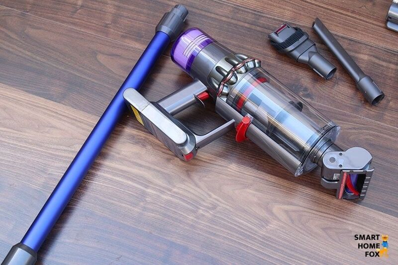 Conversion from a cordless floor vacuum to a handheld vacuum